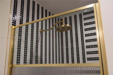 Copropriété à louer à Miami, Floride № 2145874 - photo 23