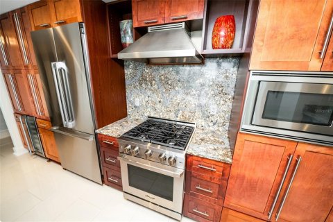 Condominio en venta en Tampa, Florida, 2 dormitorios, 122.63 m2 № 1844411 - foto 5