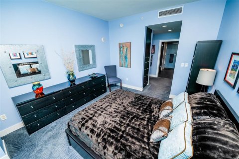 Condominio en venta en Tampa, Florida, 2 dormitorios, 122.63 m2 № 1844411 - foto 29
