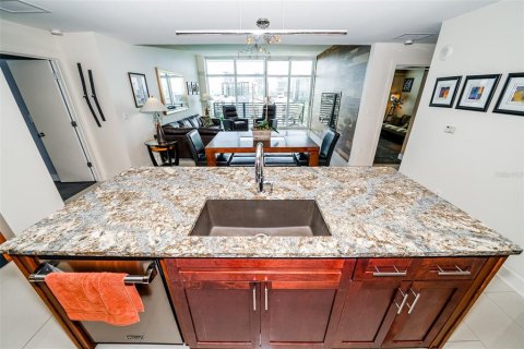 Condominio en venta en Tampa, Florida, 2 dormitorios, 122.63 m2 № 1844411 - foto 18