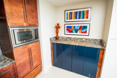 Condominio en venta en Tampa, Florida, 2 dormitorios, 122.63 m2 № 1844411 - foto 13