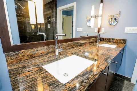 Condominio en venta en Tampa, Florida, 2 dormitorios, 122.63 m2 № 1844411 - foto 30