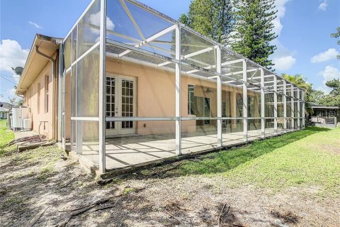 House in North Port, Florida 3 bedrooms, 185.8 sq.m. № 1773173 - photo 3