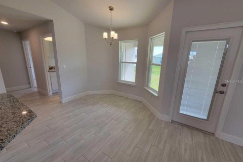 House in Citrus Springs, Florida 4 bedrooms, 216.46 sq.m. № 1589717 - photo 14