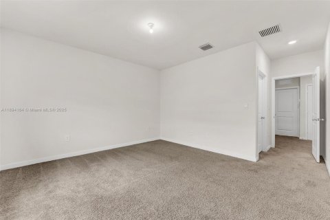 Casa en venta en Florida City, Florida, 3 dormitorios, 128.21 m2 № 1946061 - foto 17