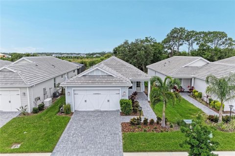 House in Sarasota, Florida 3 bedrooms, 168.15 sq.m. № 2200101 - photo 6