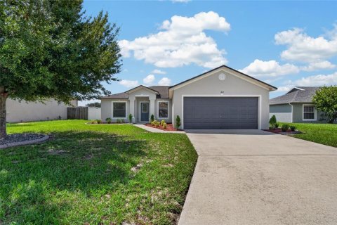 Villa ou maison à vendre à Winter Haven, Floride: 3 chambres, 125.23 m2 № 2361117 - photo 3