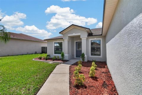 Villa ou maison à vendre à Winter Haven, Floride: 3 chambres, 125.23 m2 № 2361117 - photo 7