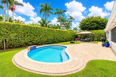 Villa ou maison à vendre à Miami, Floride: 4 chambres, 241.55 m2 № 2086894 - photo 29