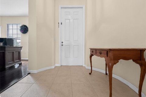 House in Sorrento, Florida 3 bedrooms, 162.3 sq.m. № 2132412 - photo 3