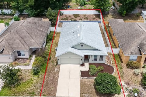House in Sorrento, Florida 3 bedrooms, 162.3 sq.m. № 2132412 - photo 2