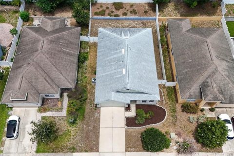 House in Sorrento, Florida 3 bedrooms, 162.3 sq.m. № 2132412 - photo 26