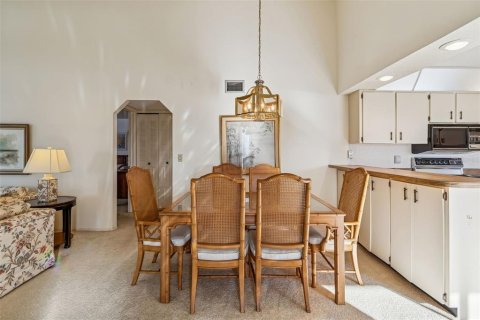 Condo in Bradenton, Florida, 2 bedrooms  № 2214025 - photo 8
