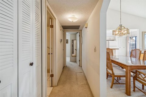 Condo in Bradenton, Florida, 2 bedrooms  № 2214025 - photo 26