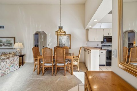Condo in Bradenton, Florida, 2 bedrooms  № 2214025 - photo 11