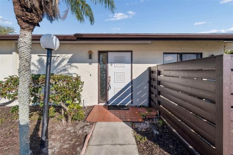 Condo in Bradenton, Florida, 2 bedrooms  № 2214025 - photo 4