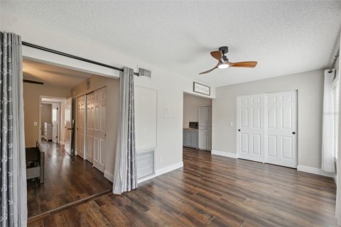 Condo in Clearwater, Florida, 2 bedrooms  № 1767354 - photo 13