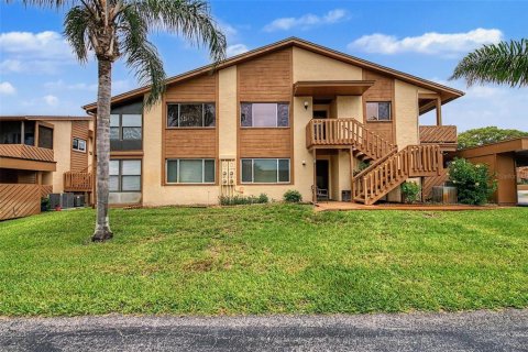 Condo à New Port Richey, Floride, 2 chambres  № 2236351