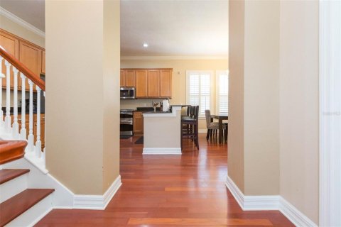 Townhouse in Tampa, Florida 3 bedrooms, 175.12 sq.m. № 1634020 - photo 12