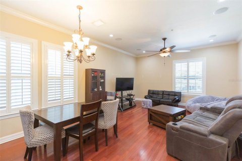 Townhouse in Tampa, Florida 3 bedrooms, 175.12 sq.m. № 1634020 - photo 20