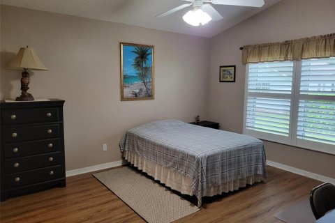 Купить виллу или дом в Клермон, Флорида 5 комнат, 130.99м2, № 1903814 - фото 8