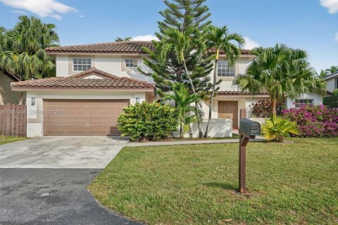 Купить виллу или дом в Майами, Флорида 4 спальни, 257.06м2, № 1989338 - фото 1