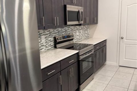 Casa en alquiler en Punta Gorda, Florida, 3 dormitorios, 191.94 m2 № 1905048 - foto 4