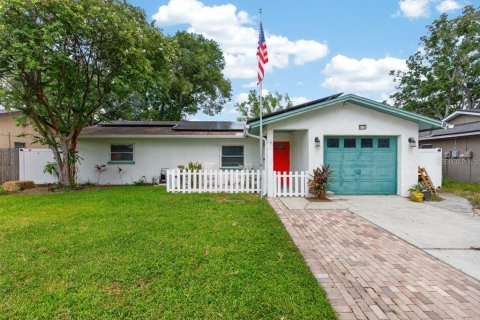 Casa en Saint Petersburg, Florida 3 dormitorios, 109.62 m2 № 2198415