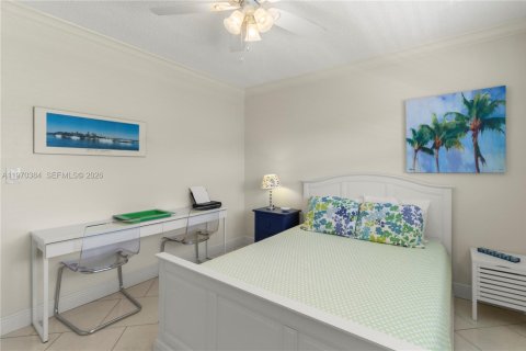 Купить кондоминиум в Лодердейл-Лейкс, Флорида 2 спальни, 87.7м2, № 2033937 - фото 19