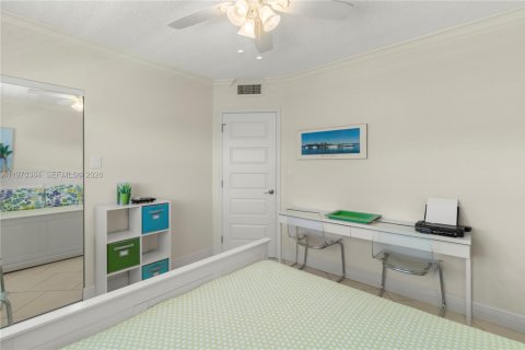 Купить кондоминиум в Лодердейл-Лейкс, Флорида 2 спальни, 87.7м2, № 2033937 - фото 18