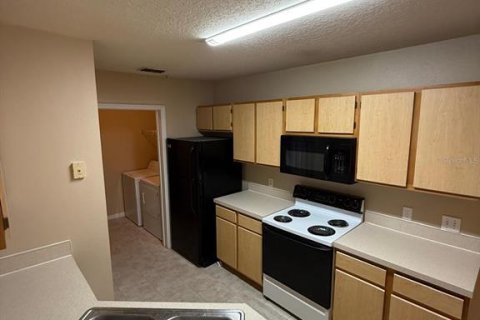 Apartamento en alquiler en Orlando, Florida, 1 dormitorio, 79.52 m2 № 1905865 - foto 2
