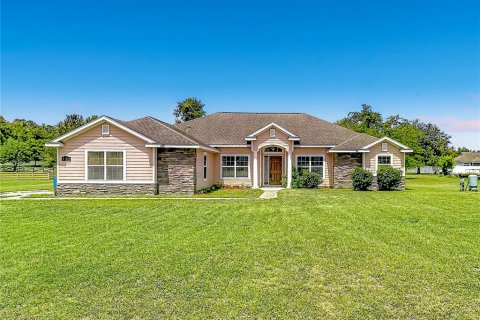 Villa ou maison à Gainesville, Floride 3 chambres, 214.98 m2 № 2093131