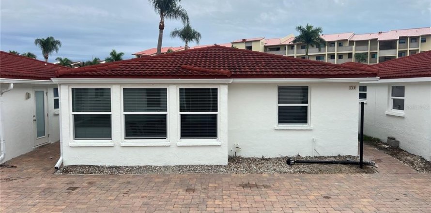 Villa ou maison à Sarasota, Floride 2 chambres, 87.42 m2 № 2125768
