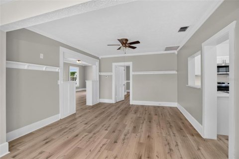 Villa ou maison à vendre à Plant City, Floride: 4 chambres, 202.16 m2 № 2399022 - photo 19