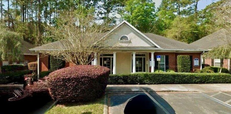 Immobilier commercial à Gainesville, Floride 45.34 m2 № 2434526