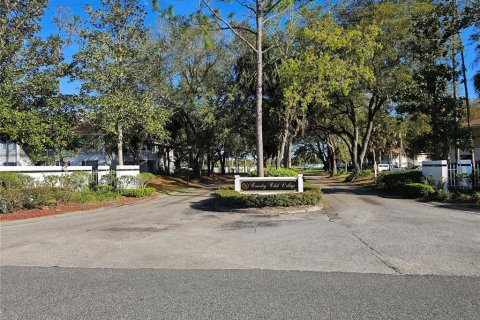 Condominio en venta en Ocala, Florida, 2 dormitorios, 82.22 m2 № 2157072 - foto 2