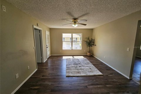 Condominio en venta en Ocala, Florida, 2 dormitorios, 82.22 m2 № 2157072 - foto 11