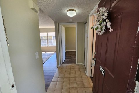Condominio en venta en Ocala, Florida, 2 dormitorios, 82.22 m2 № 2157072 - foto 4