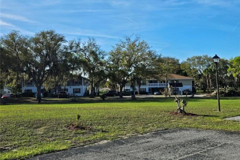 Condominio en venta en Ocala, Florida, 2 dormitorios, 82.22 m2 № 2157072 - foto 23