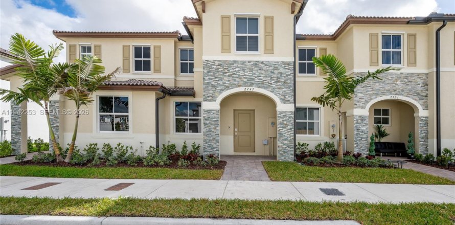 Touwnhouse à Homestead, Floride 3 chambres № 1999799