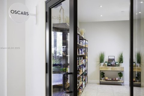 Apartment in Miami, Florida 2 bedrooms, 91.79 sq.m. № 1944542 - photo 14