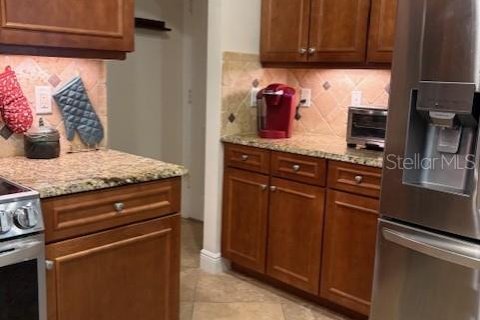 Adosado en venta en Tampa, Florida, 3 dormitorios, 212.37 m2 № 1798301 - foto 8