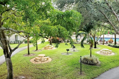 Condominio en alquiler en Greenacres, Florida, 1 dormitorio, 70.98 m2 № 2014296 - foto 15