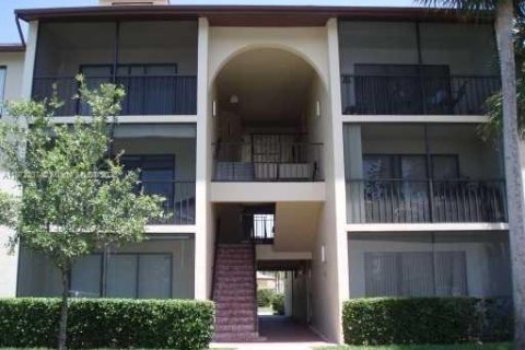 Condominio en alquiler en Greenacres, Florida, 1 dormitorio, 70.98 m2 № 2014296 - foto 2