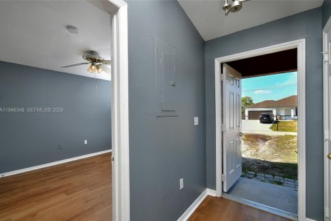 Купить коммерческую недвижимость в Лихай-Эйкерс, Флорида 184.69м2, № 2058108 - фото 22