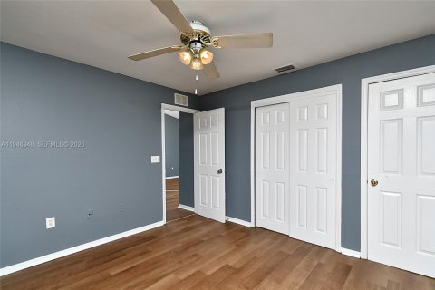 Купить коммерческую недвижимость в Лихай-Эйкерс, Флорида 184.69м2, № 2058108 - фото 24