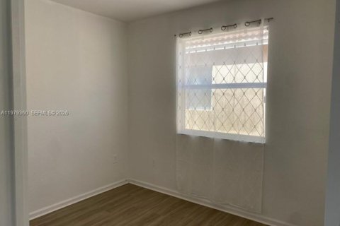 Villa ou maison à vendre à Homestead, Floride: 5 chambres, 192.31 m2 № 2046178 - photo 19