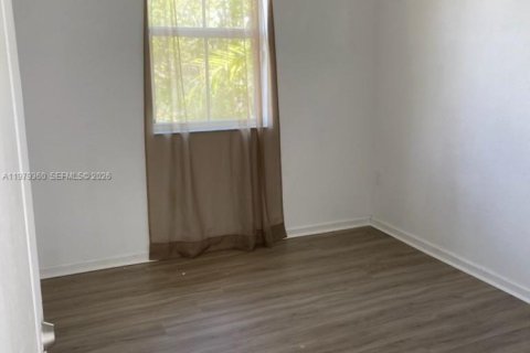 Villa ou maison à vendre à Homestead, Floride: 5 chambres, 192.31 m2 № 2046178 - photo 13