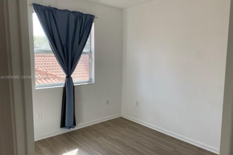 Villa ou maison à vendre à Homestead, Floride: 5 chambres, 192.31 m2 № 2046178 - photo 21