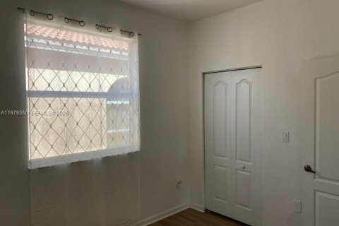 Villa ou maison à vendre à Homestead, Floride: 5 chambres, 192.31 m2 № 2046178 - photo 23